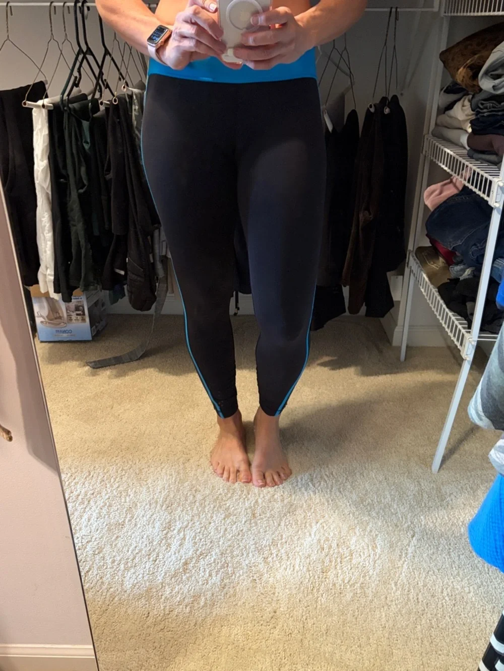 Lululemon Women’s Black Avtivewear Leggings with Blue Trim